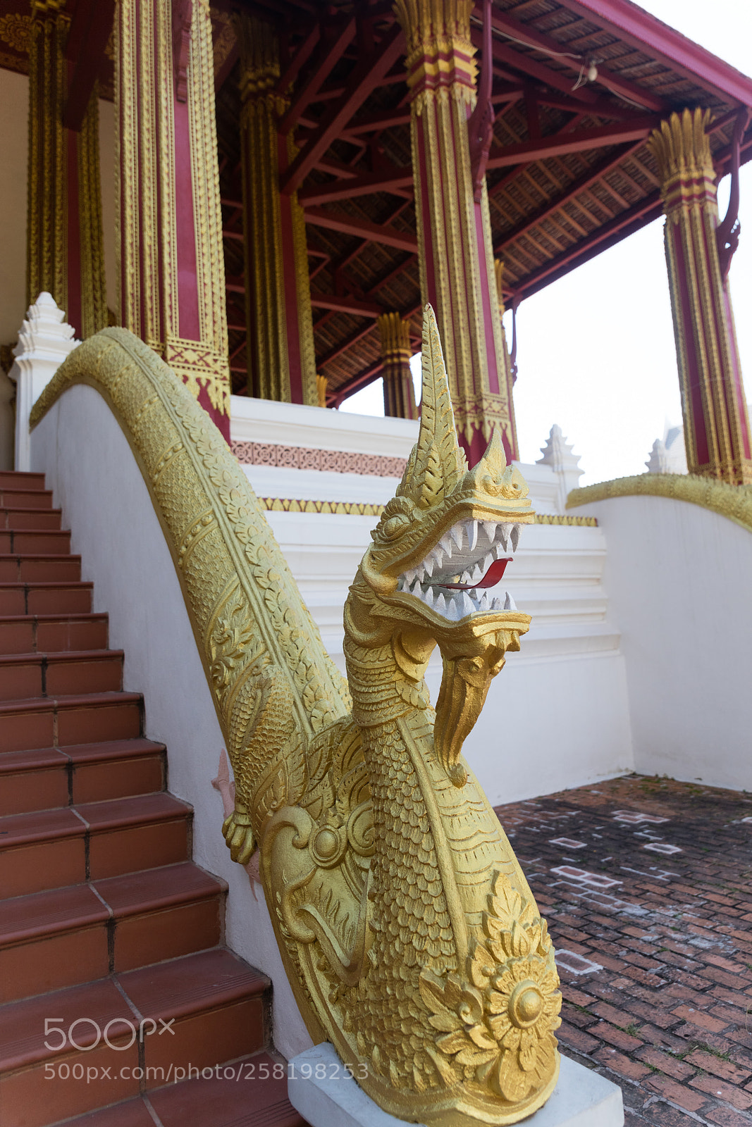 Canon EOS 5DS R sample photo. Vat sisaket, vientiane photography