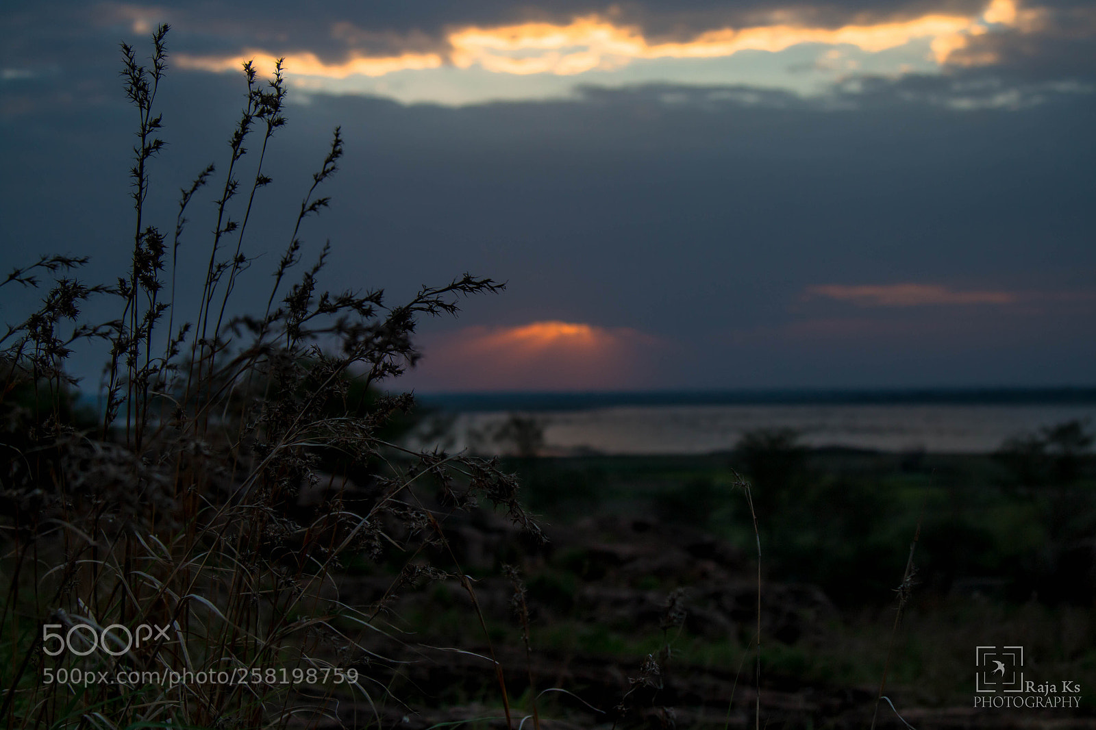Canon EOS 70D sample photo. Sunset rays photography