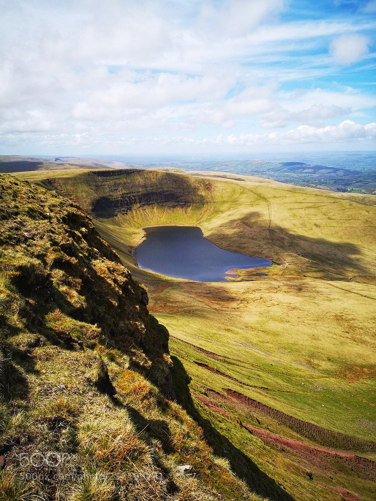 HUAWEI P20 sample photo. Llyn y fan fach photography