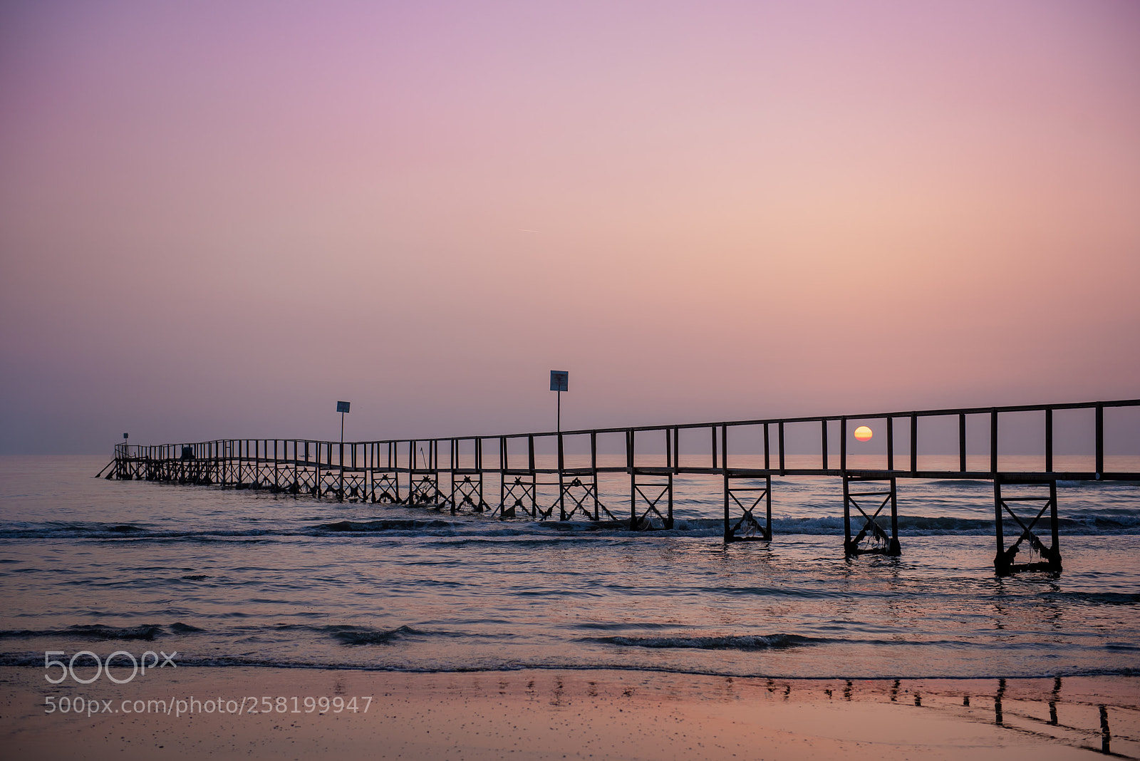 Nikon D750 sample photo. Pontile photography