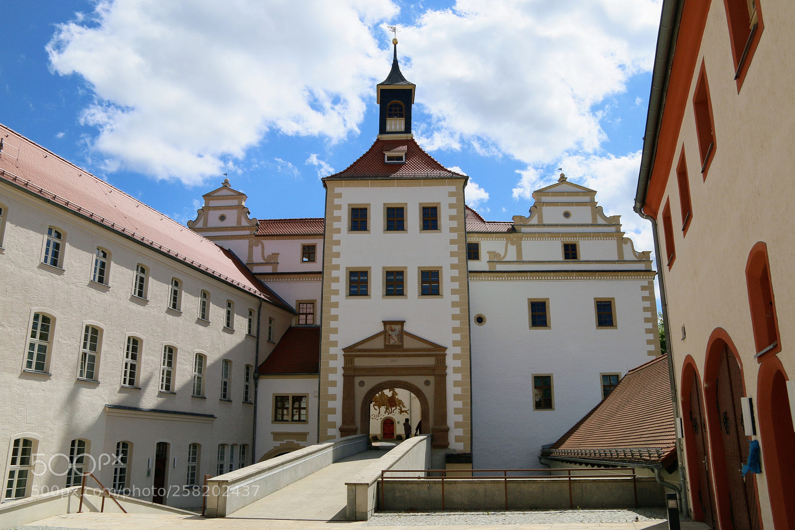 Canon EOS 70D sample photo. Finsterwalde castle photography