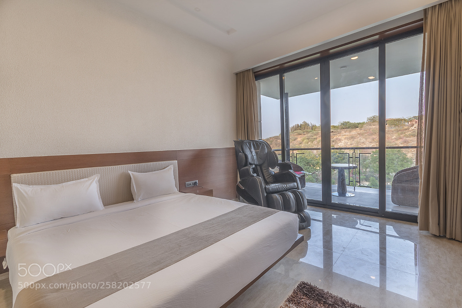 Canon EOS 70D sample photo. Hotel in bhuj photography