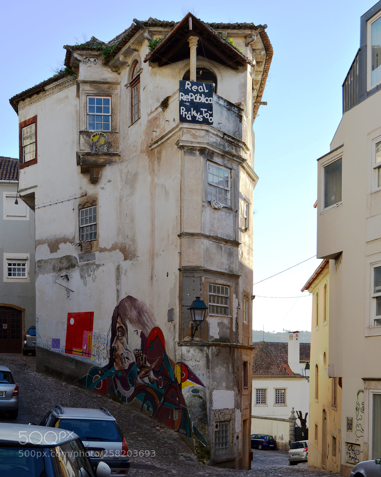 Nikon D5200 sample photo. Squat photography