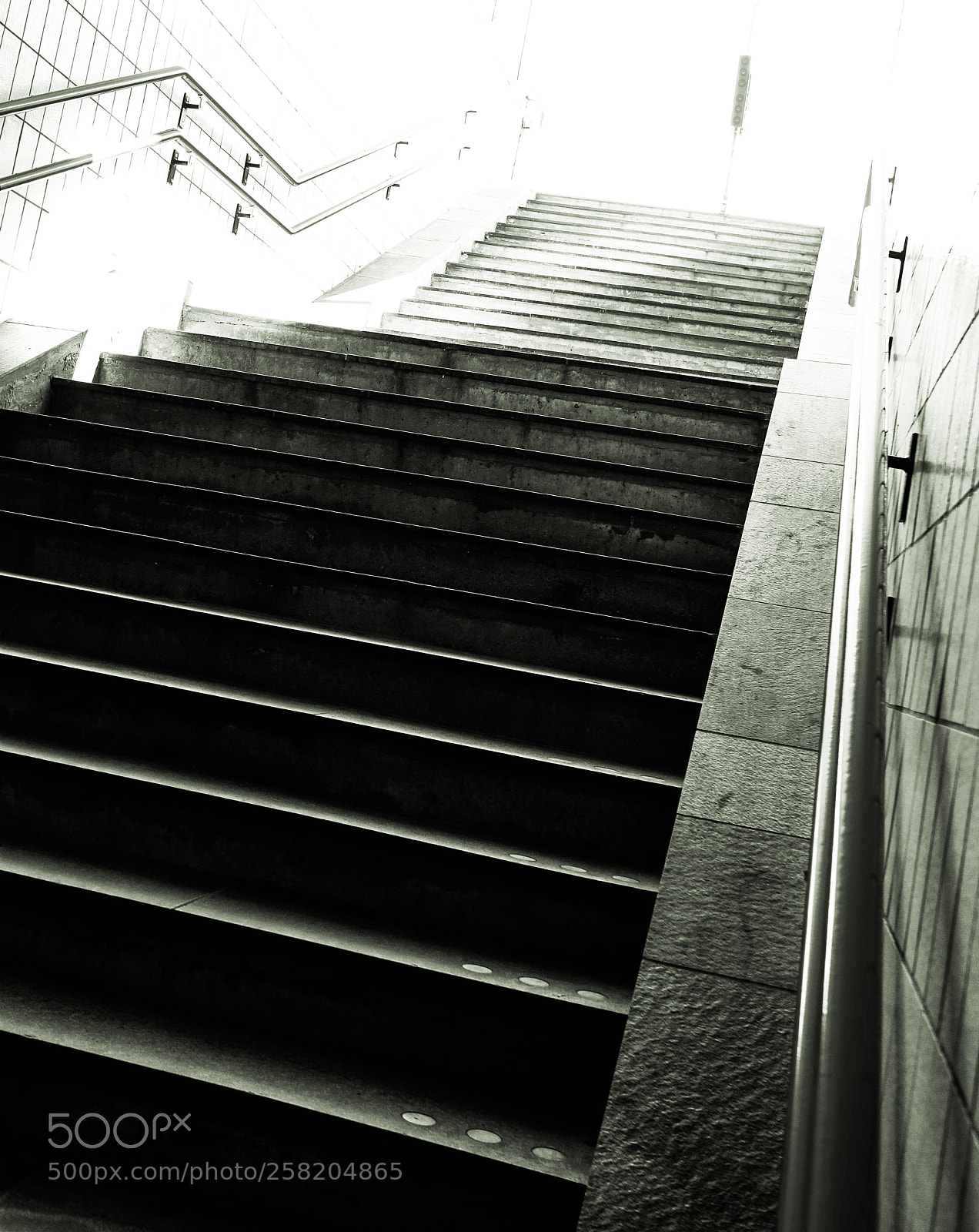 Sony Cyber-shot DSC-RX10 III sample photo. The power of the photography