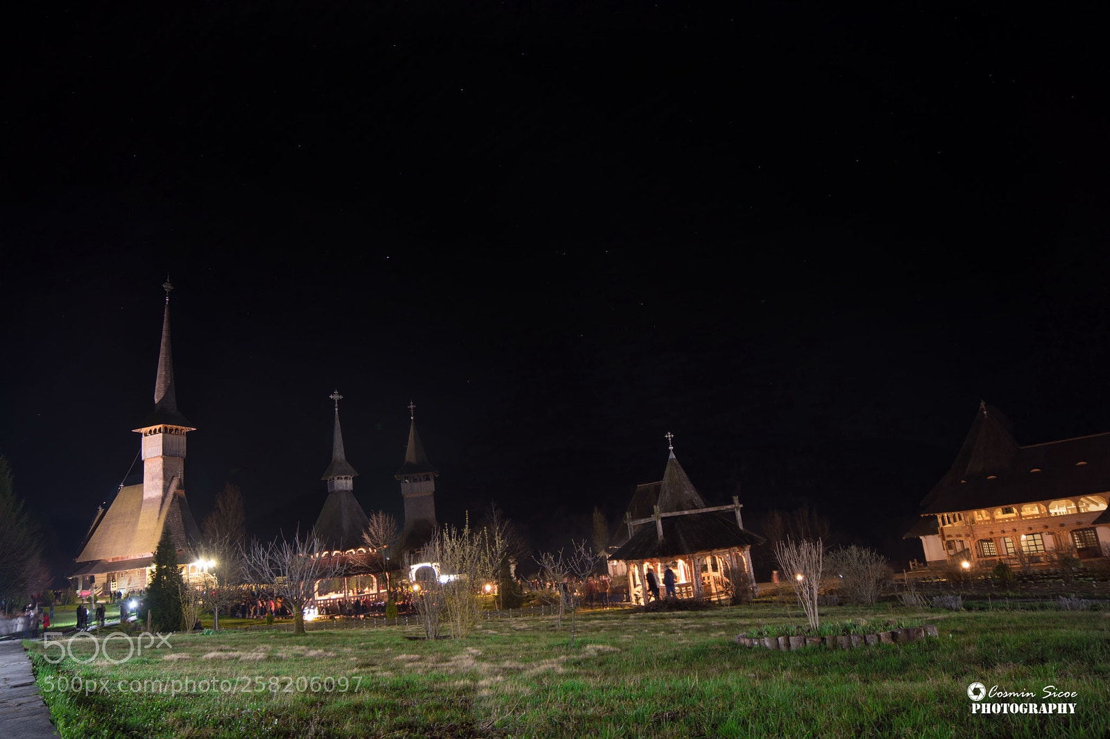 Nikon D5600 sample photo. Barsana monastery at night photography