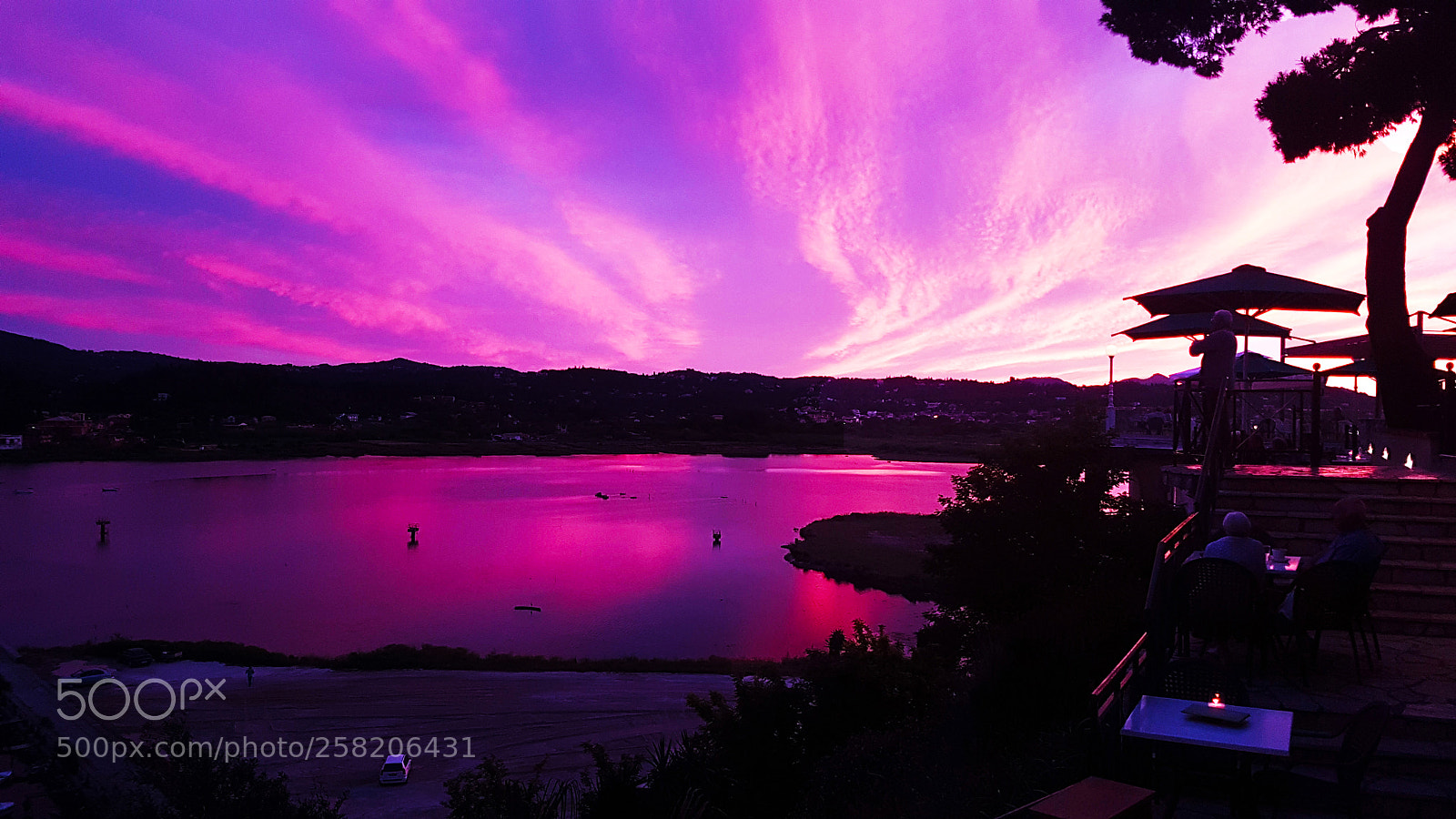 Samsung Galaxy S7 Edge sample photo. Pink & purple place photography