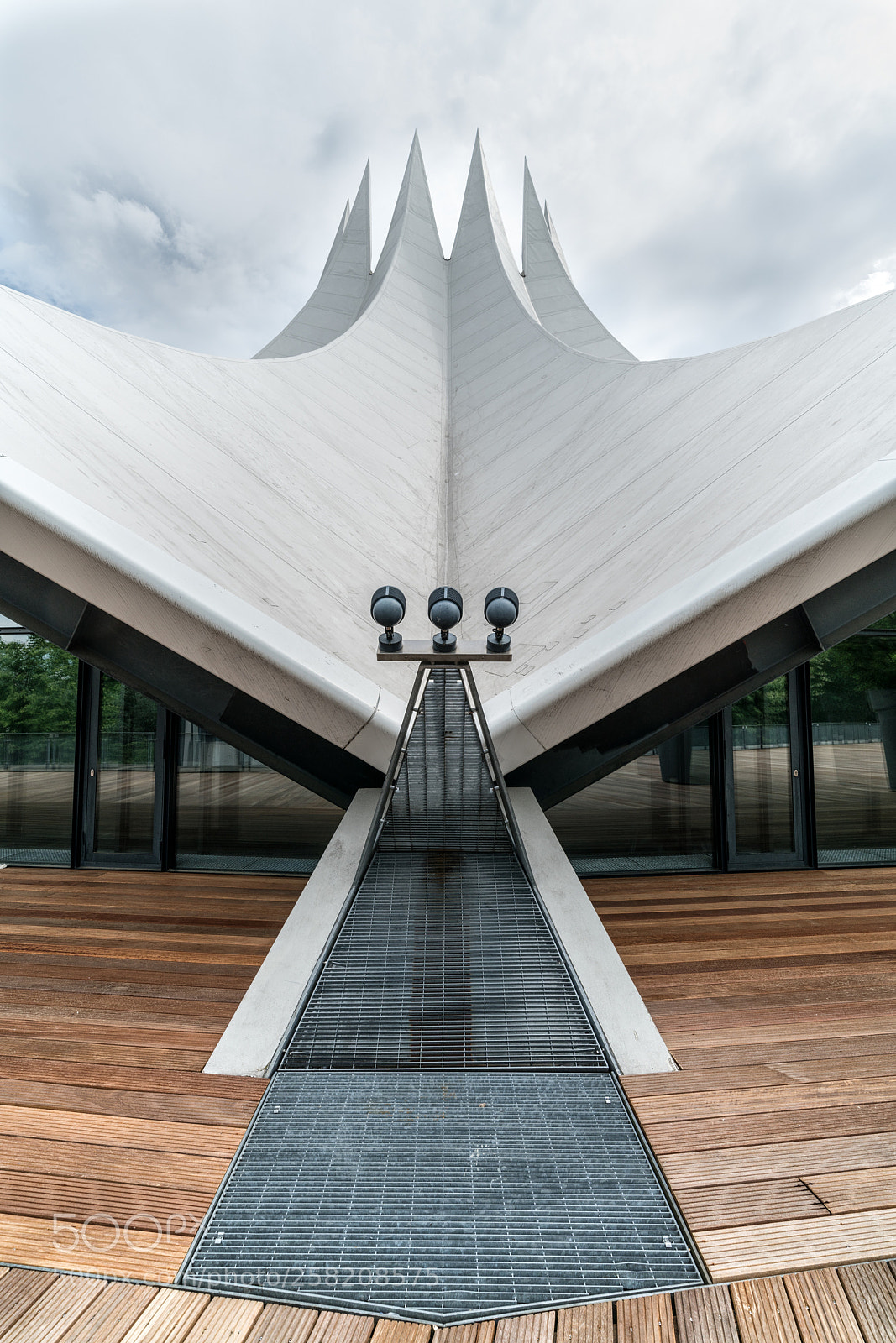 Sony a7R II sample photo. Tempodrom photography