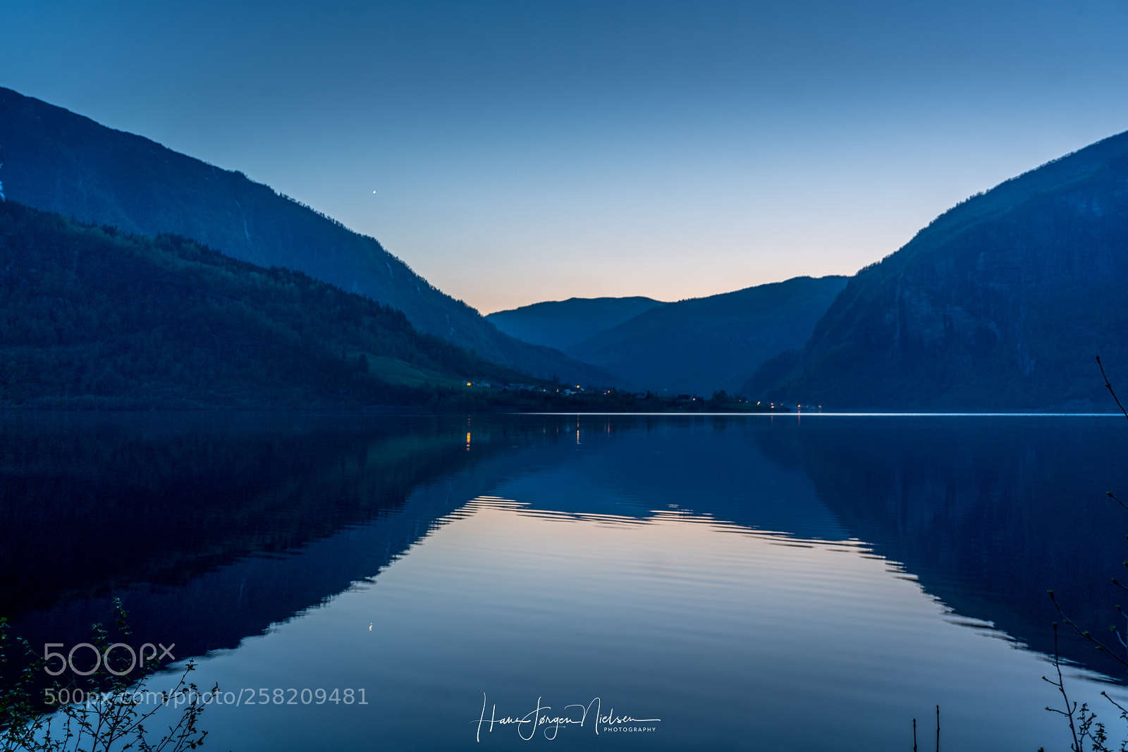 Sony a7R II sample photo. Lake granvinsvatnet photography
