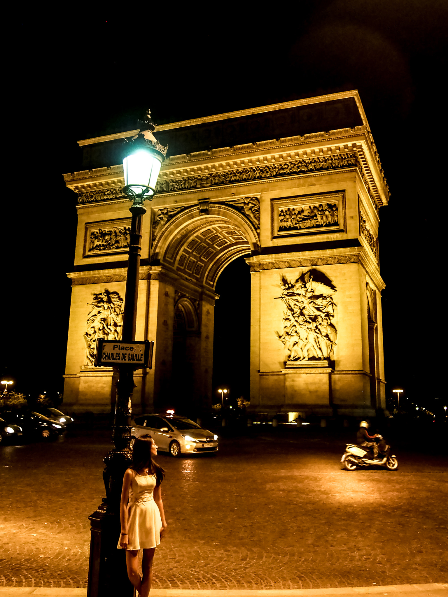 Olympus PEN E-PL5 sample photo. Paris photography