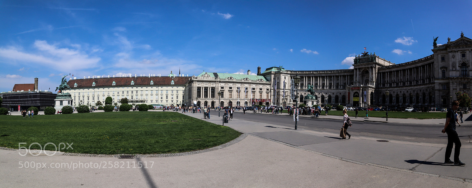 Canon EOS M50 (EOS Kiss M) sample photo. Vienna: heldenplatz & neue burg photography