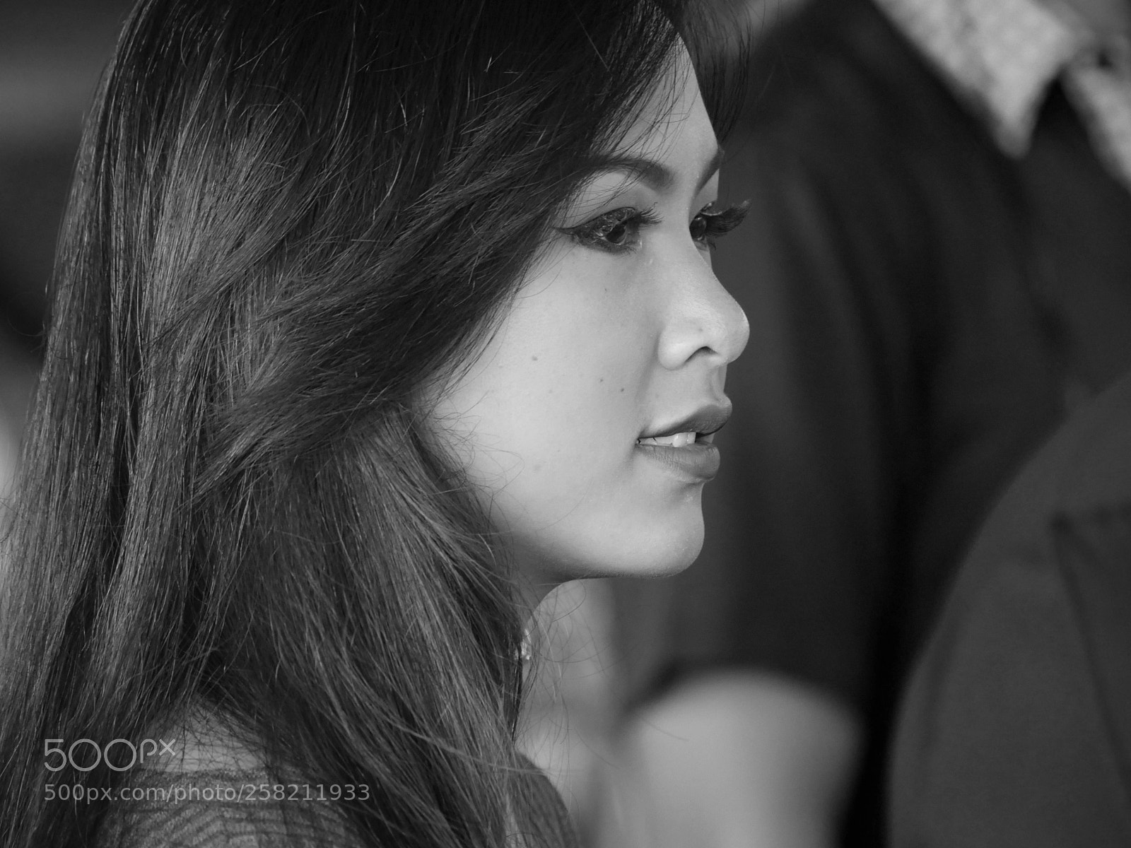 Panasonic Lumix DMC-GH4 sample photo. Portrait of a lady. photography