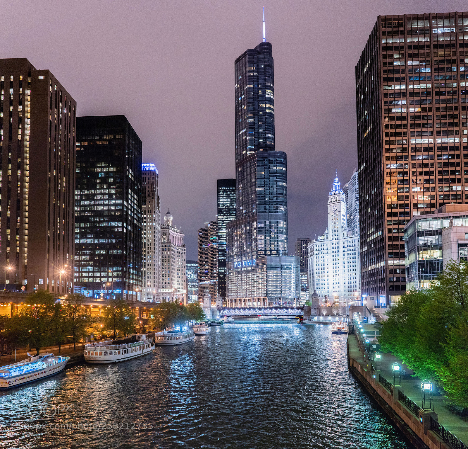 Sony a7R III sample photo. Chicago downtown photography