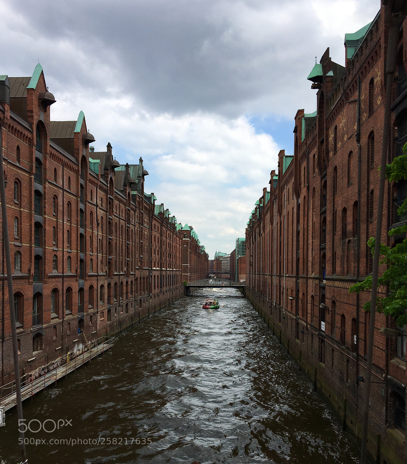Apple iPhone 6s sample photo. Hamburg, speicherstadt, may 2018 photography