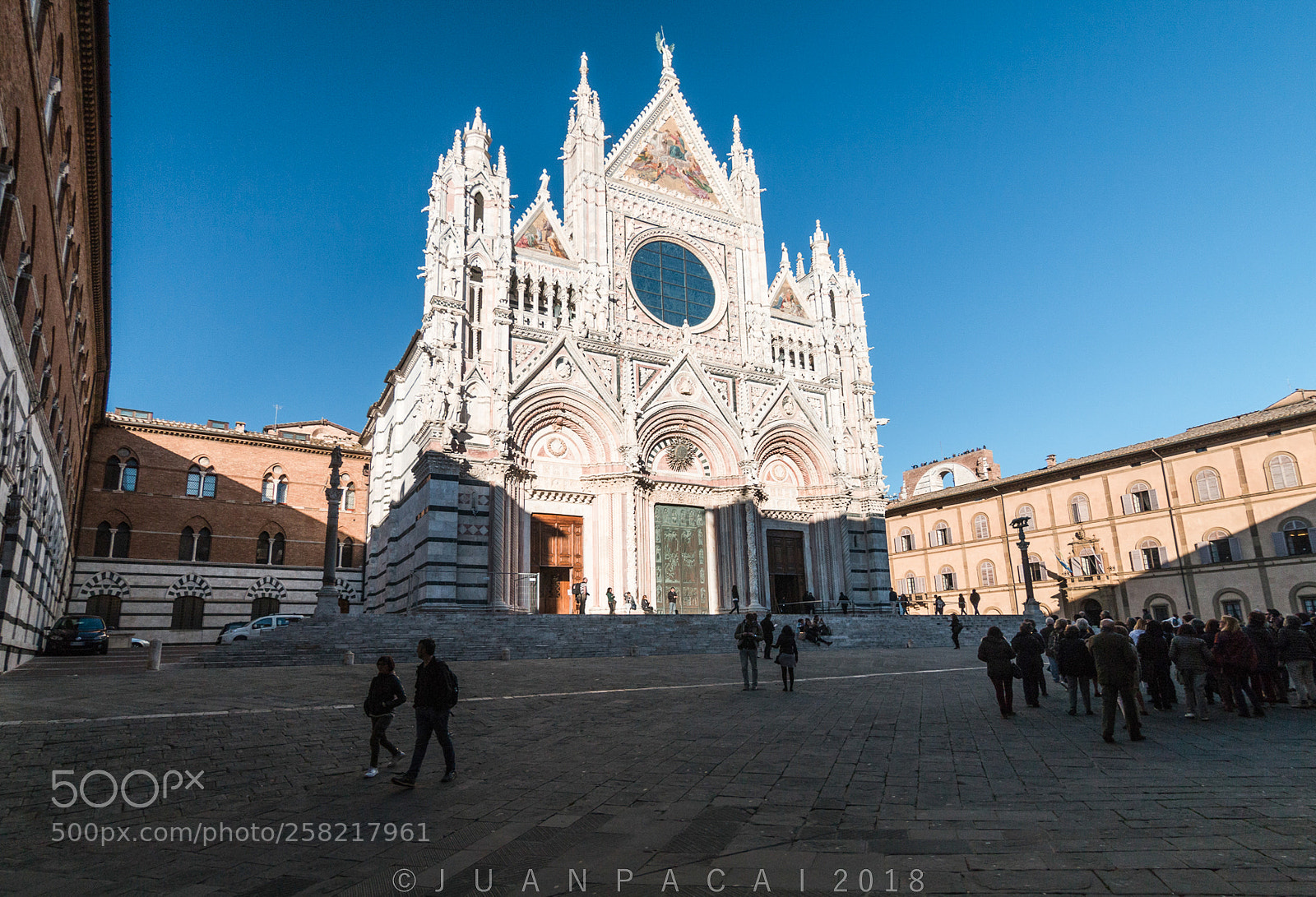 Canon EOS 70D sample photo. Duomo di siena photography
