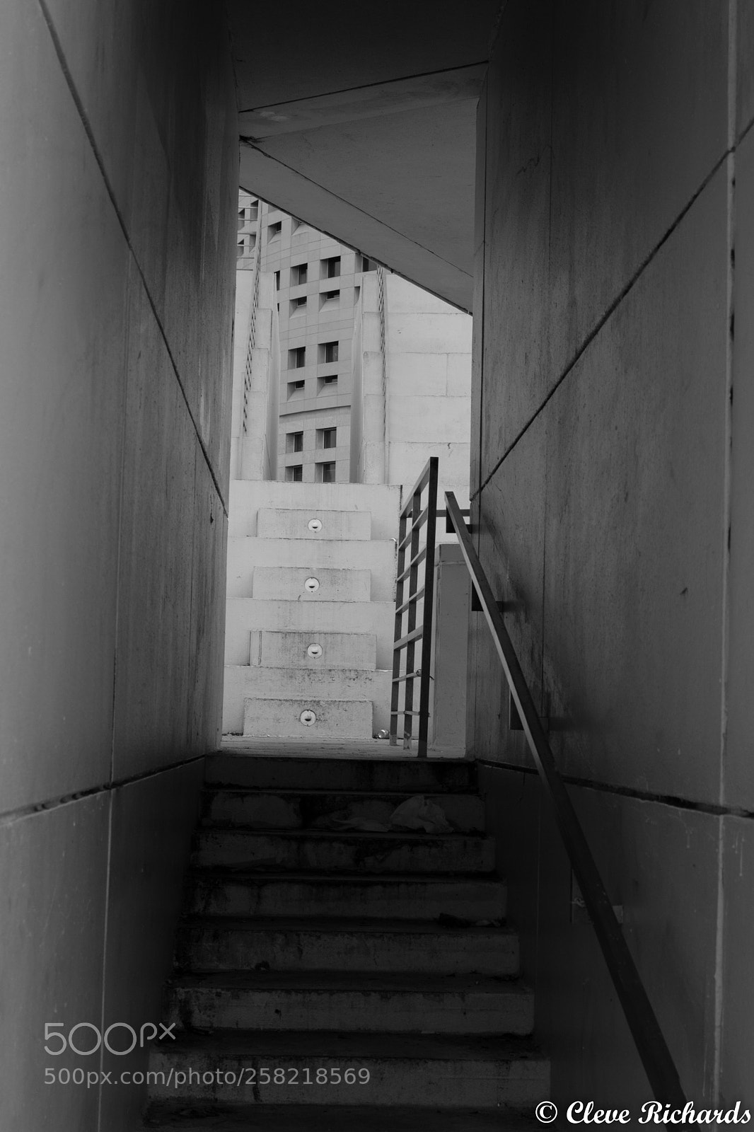 Nikon D500 sample photo. Stairs photography