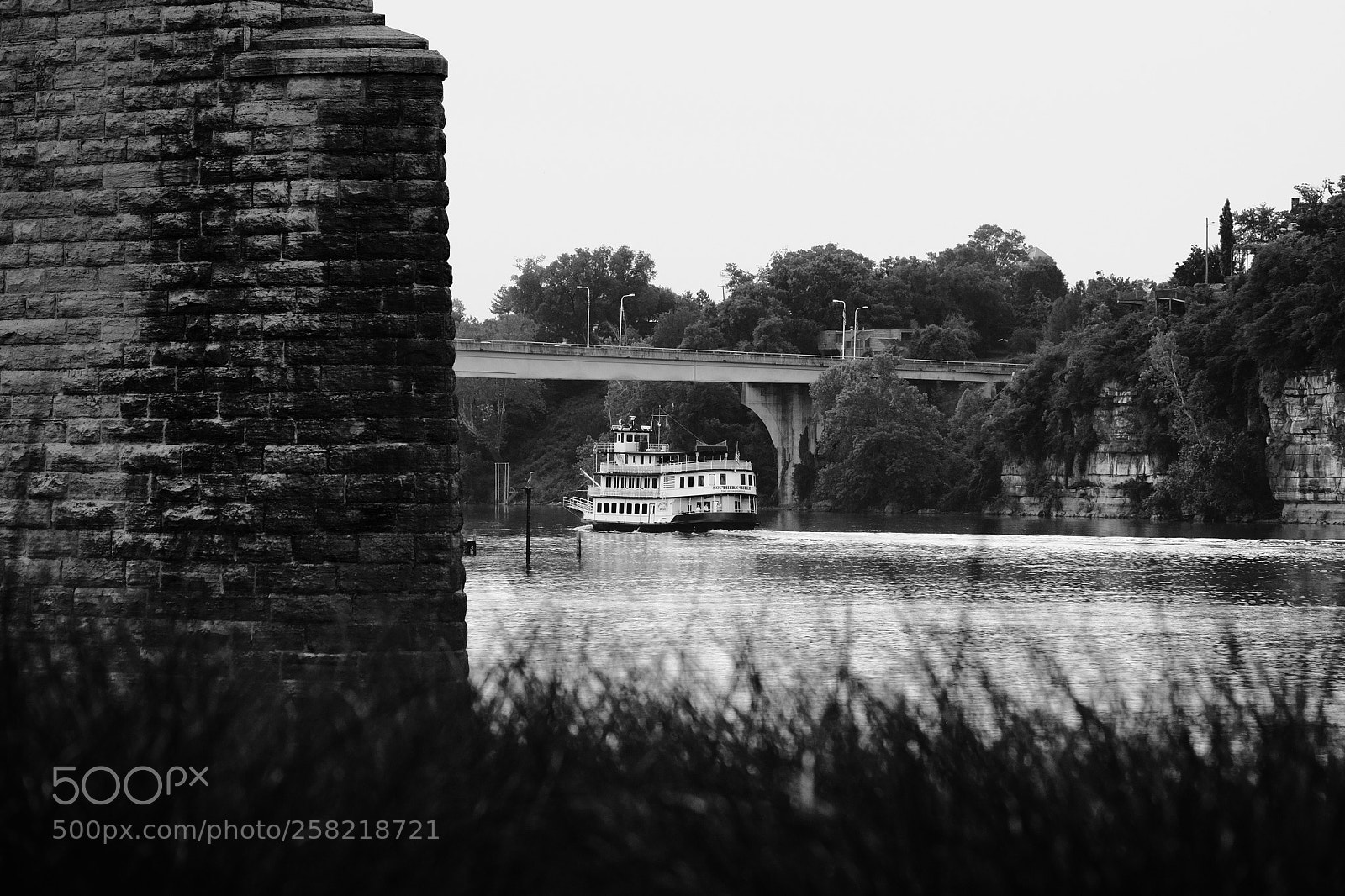 Fujifilm X-E1 sample photo. Away on the tennessee photography