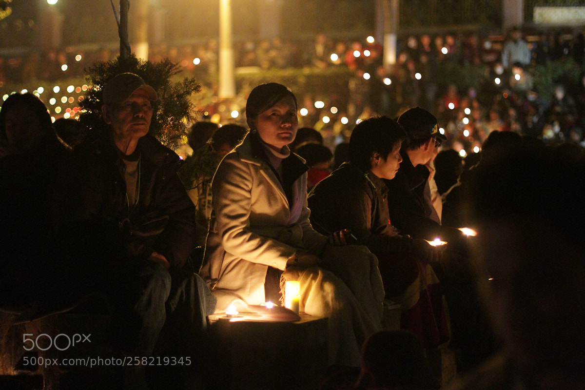 Canon EOS 7D sample photo. Candle ligthingimg photography