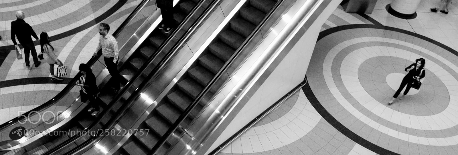 Canon EOS 70D sample photo. People and patterns photography