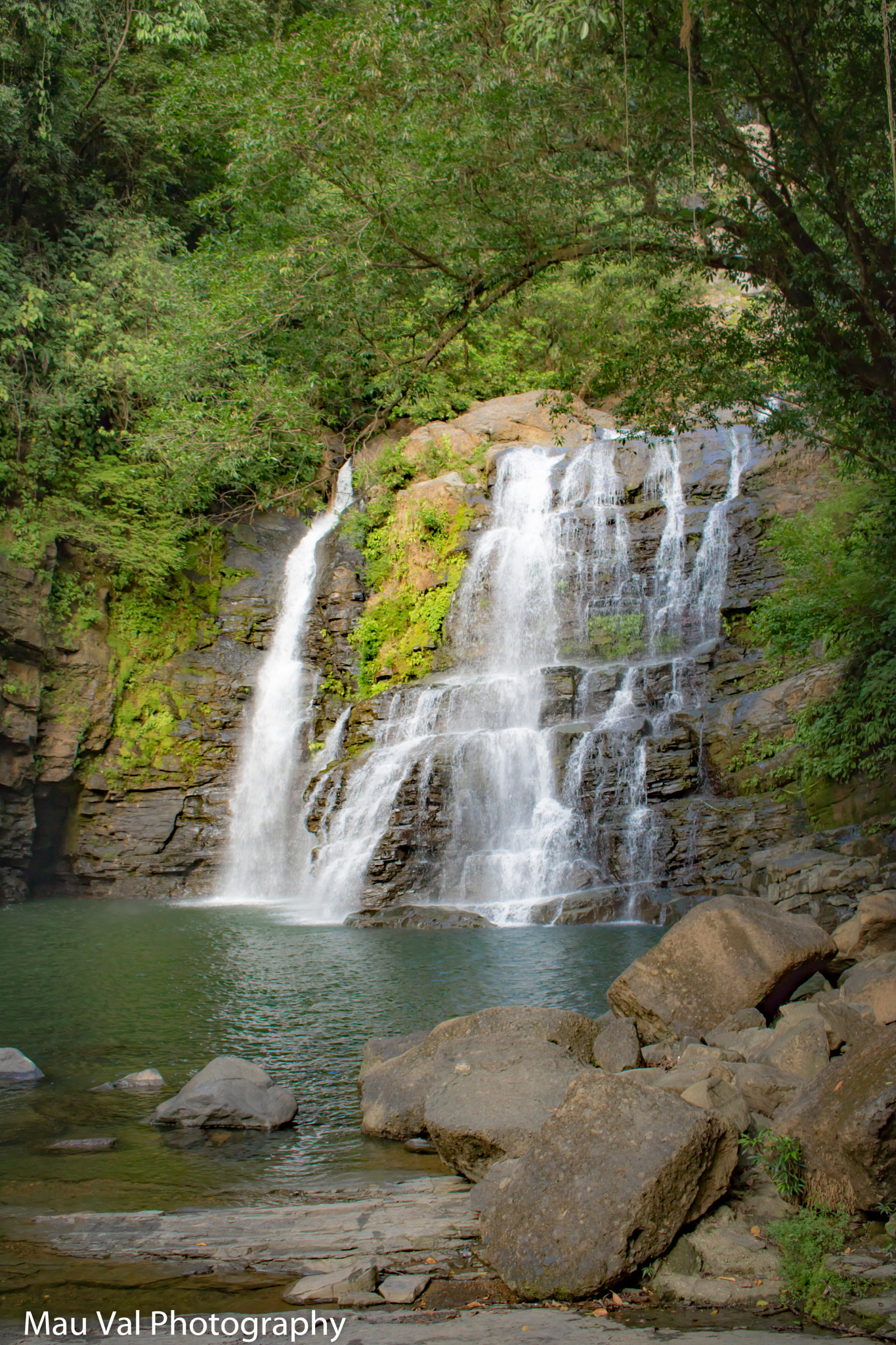 Canon EOS 760D (EOS Rebel T6s / EOS 8000D) sample photo. Litle beauty place photography