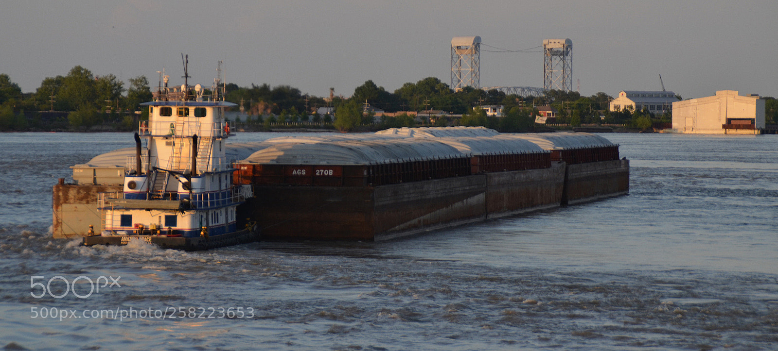 Nikon D5100 sample photo. Nola barge photography