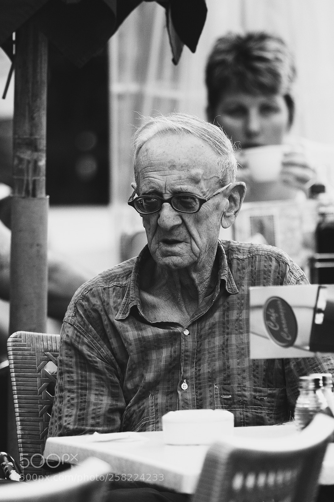 Canon EOS 30D sample photo. Street portrait photography