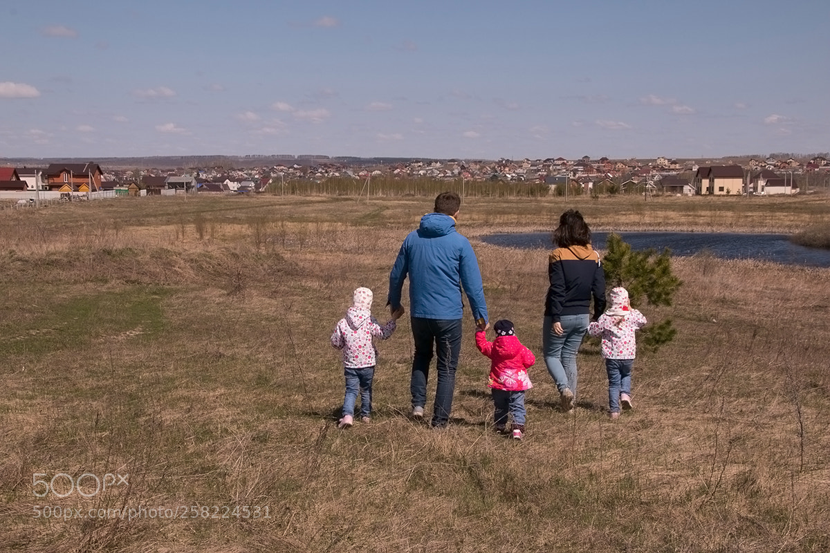 Canon EOS 70D sample photo. A family photography