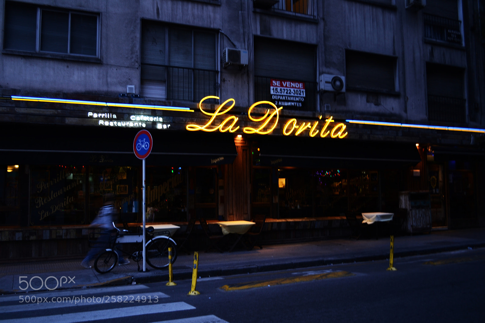 Nikon D3100 sample photo. Buenos aires, argentina photography