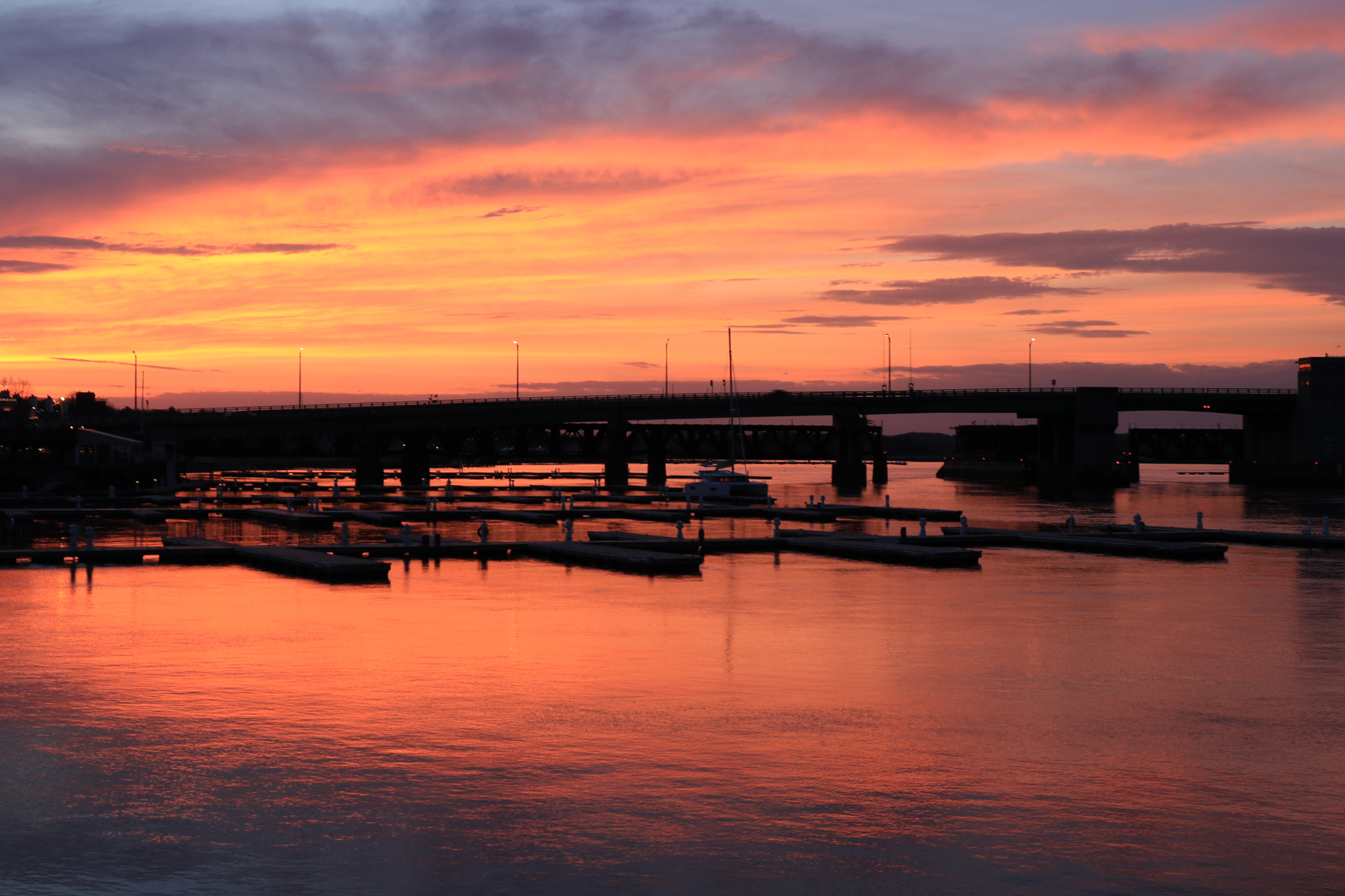 Canon EF 24-70mm F4L IS USM sample photo. Sunset photography