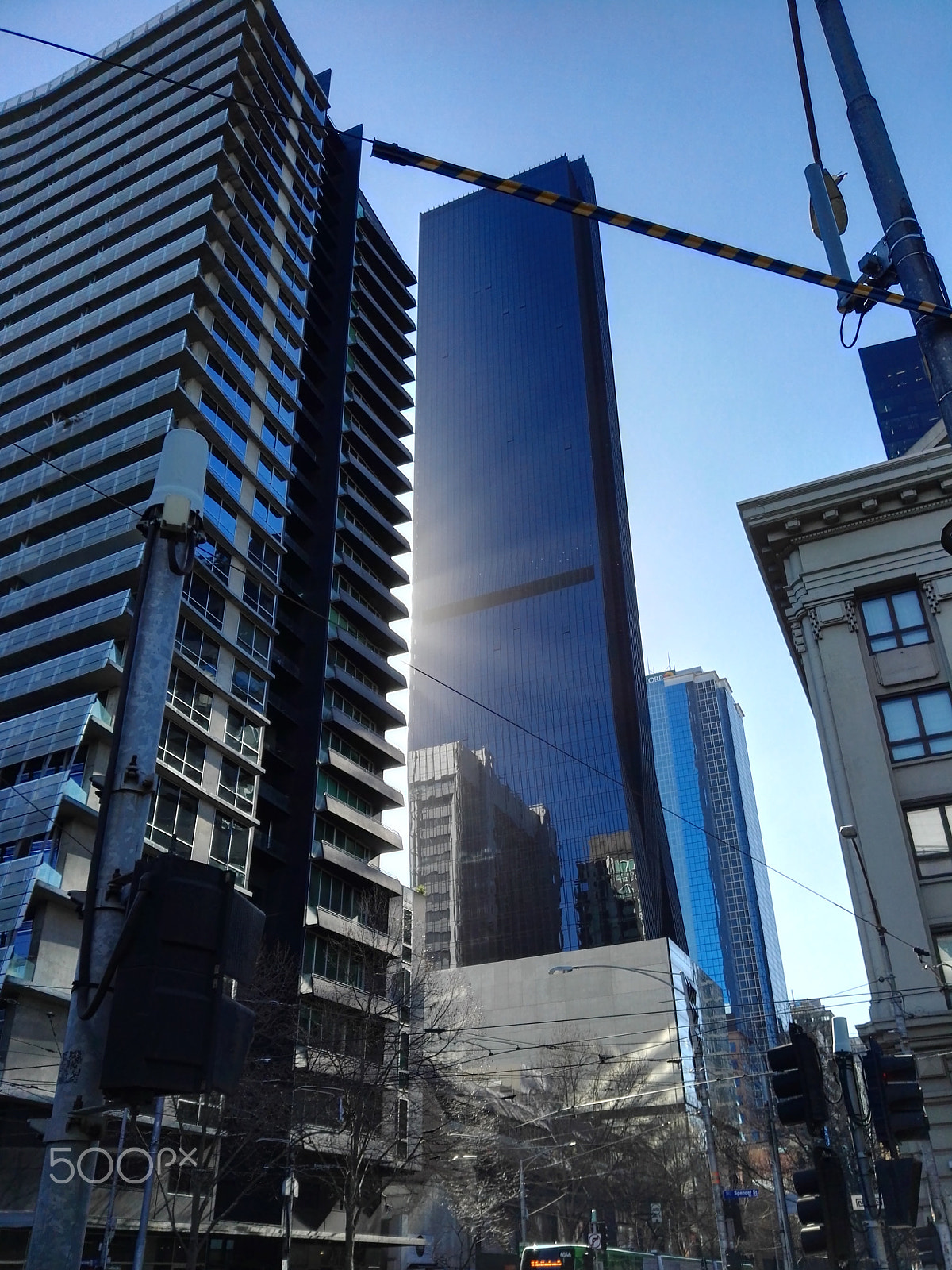 HUAWEI P8 sample photo. Near southern cross station photography