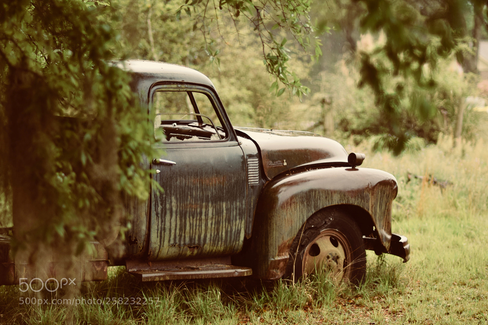 Nikon D3300 sample photo. Green truck photography