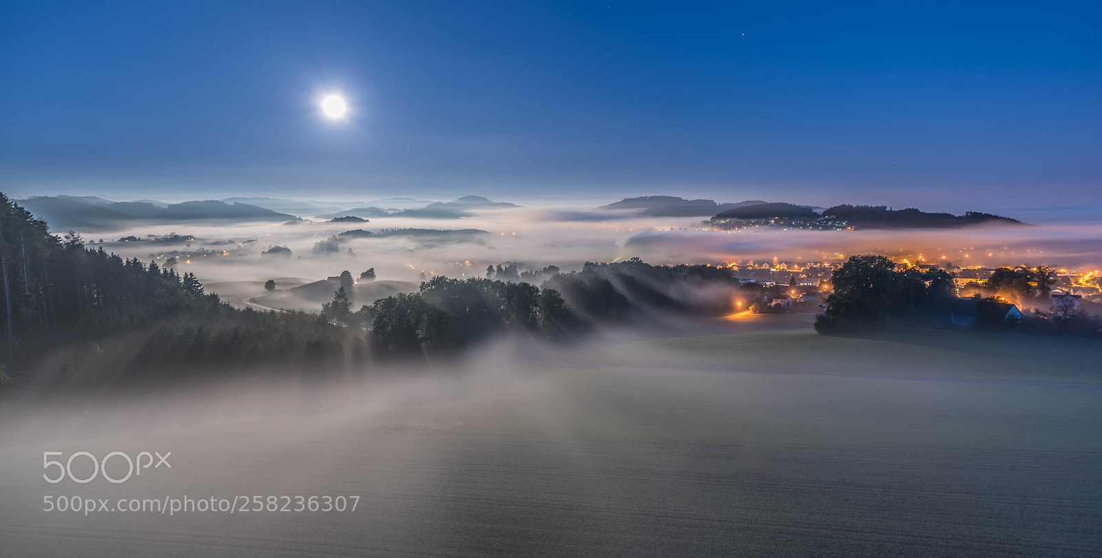 Nikon D750 sample photo. Fog over sirnach photography