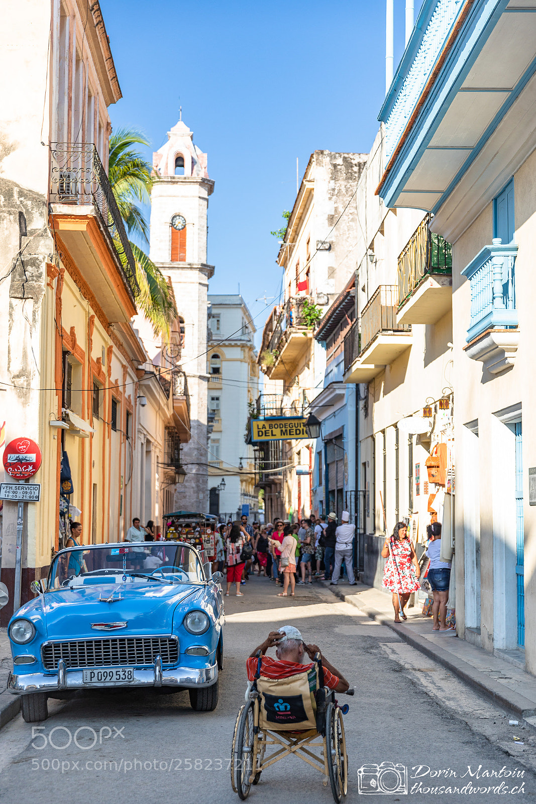 Canon EOS 5D Mark IV sample photo. Havana's streets photography