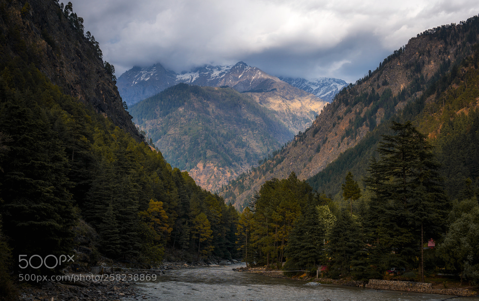 Sony a6000 sample photo. Among the loftier peaks photography