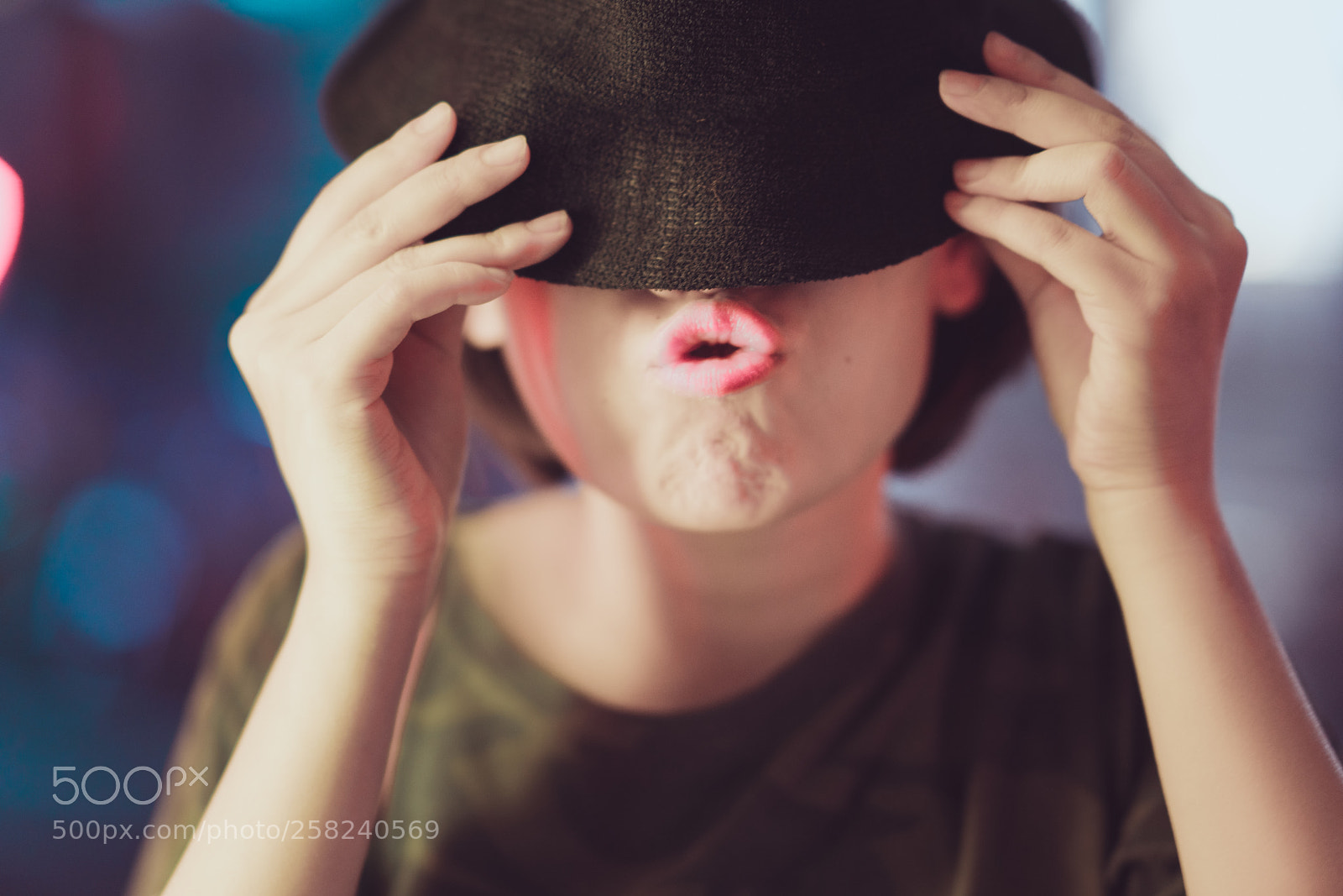 Sony a7R III sample photo. Acting cute photography