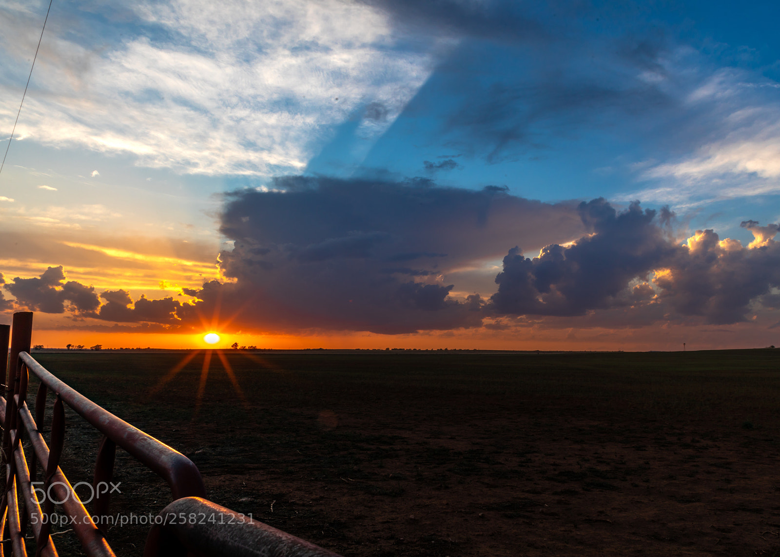 Canon EOS 5D Mark IV sample photo. Twitty, texas sunset photography