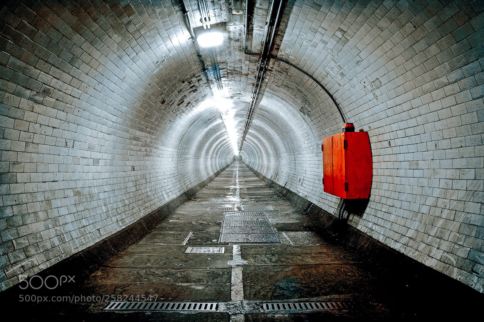 Canon EOS 5D sample photo. London architecture & street photography photography