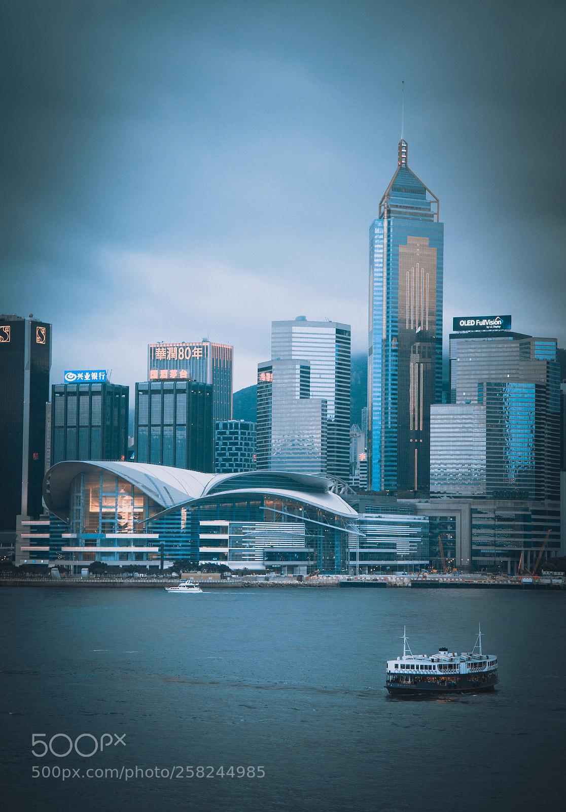 Canon EOS 6D sample photo. Hong kong is blue photography