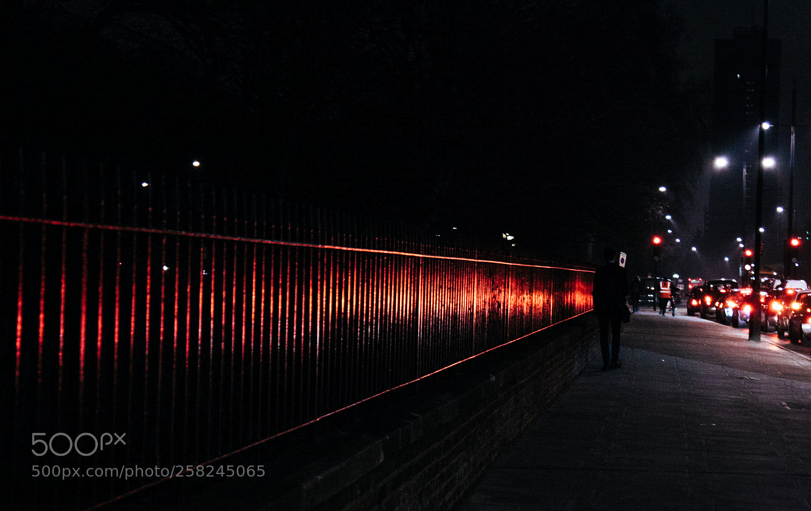 Canon EOS 1000D (EOS Digital Rebel XS / EOS Kiss F) sample photo. London architecture & street photography photography