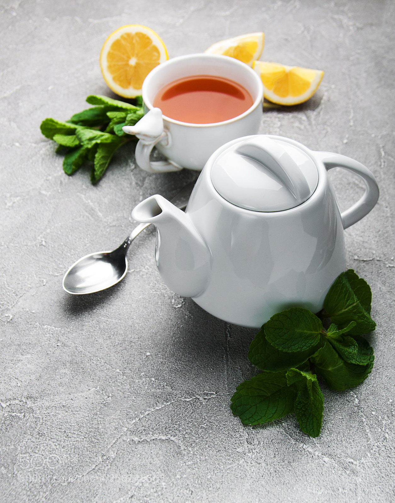 Nikon D90 sample photo. Tea with lemon and photography