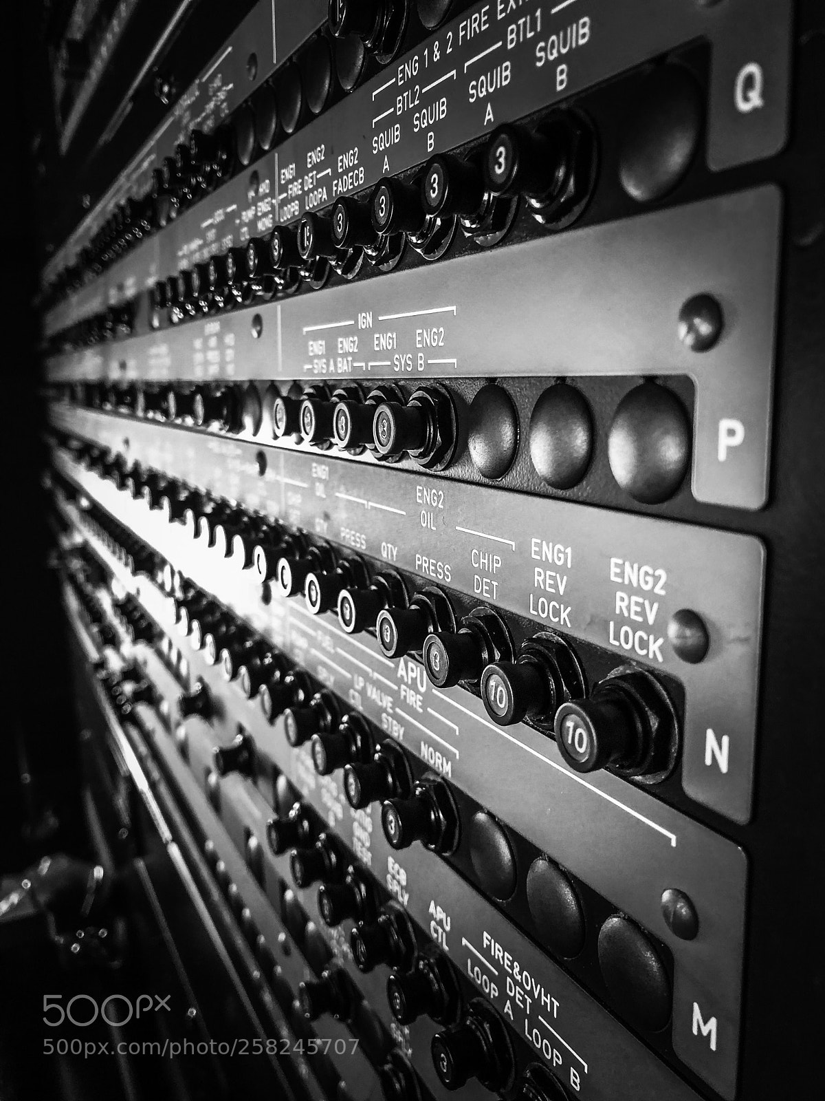 Apple iPhone X sample photo. Airbus panel photography