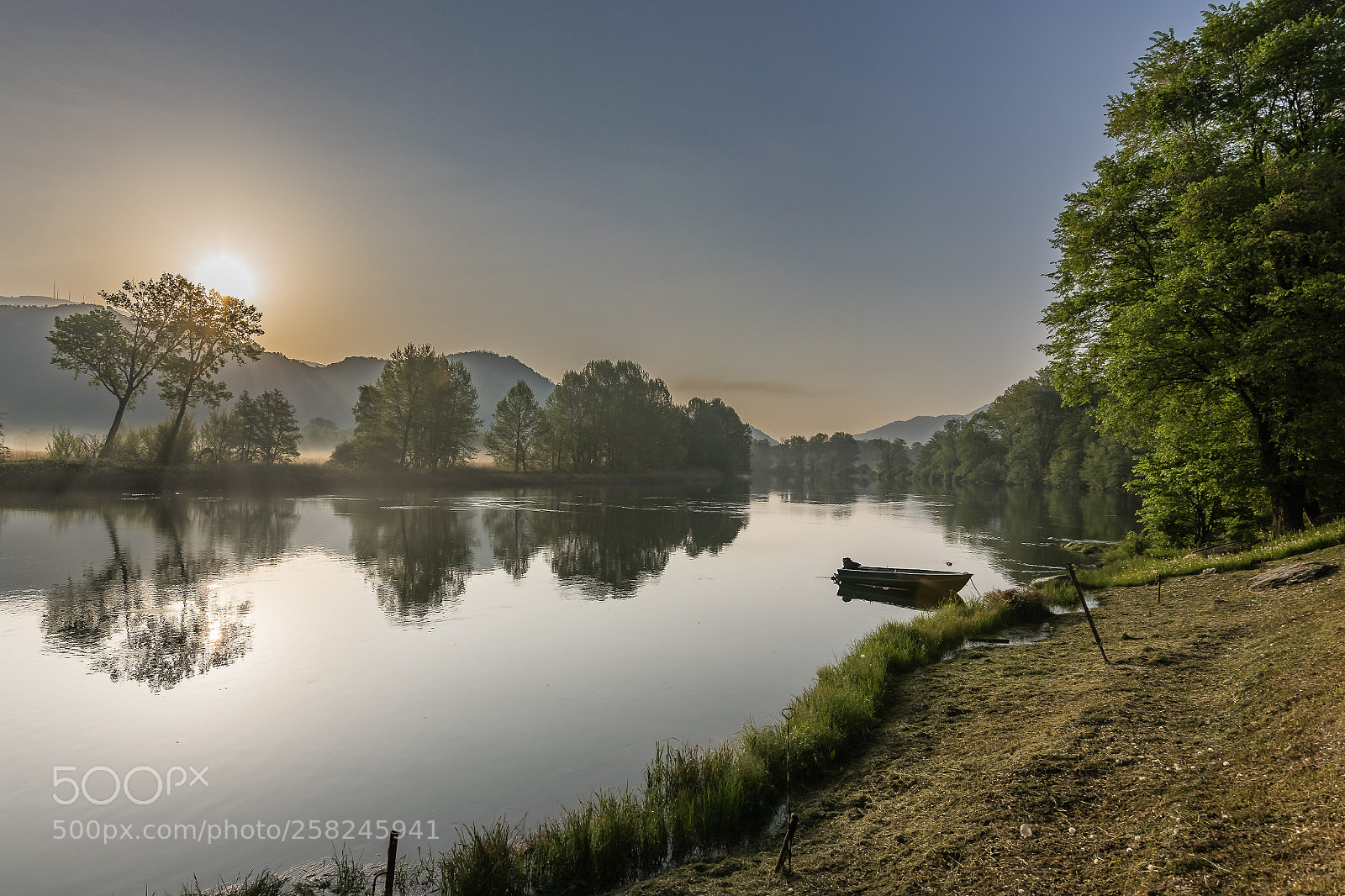Nikon D5300 sample photo. Sunset on the river photography
