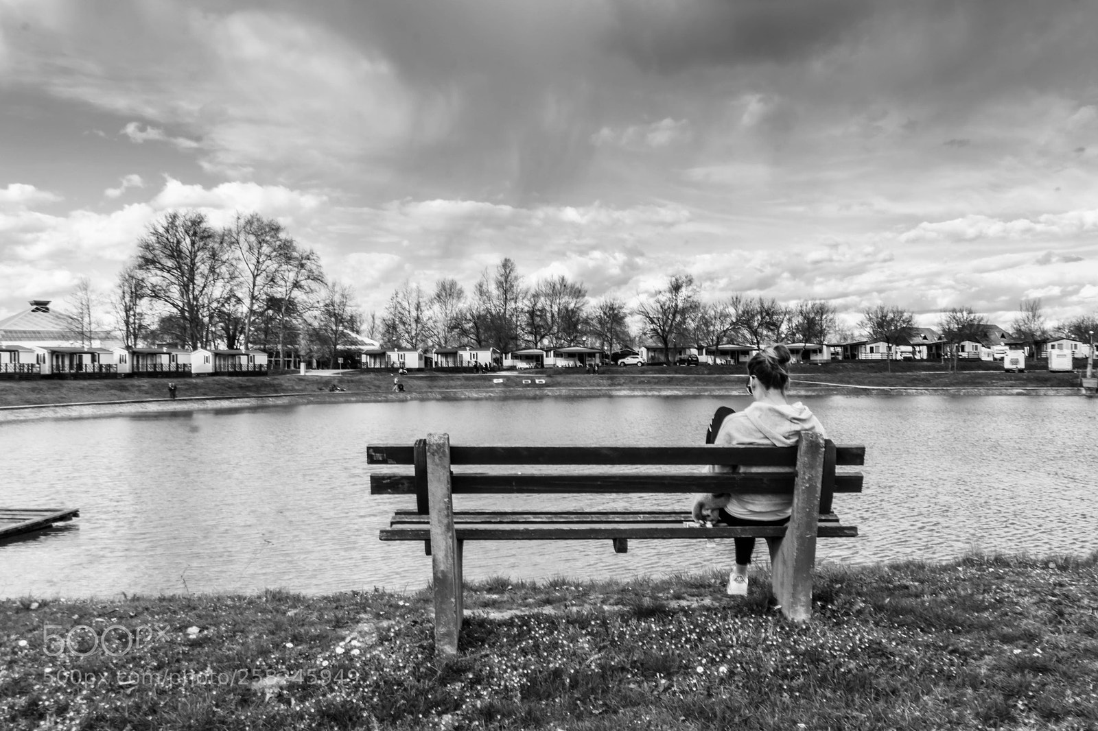 Sony a6000 sample photo. Woman sitting on a photography