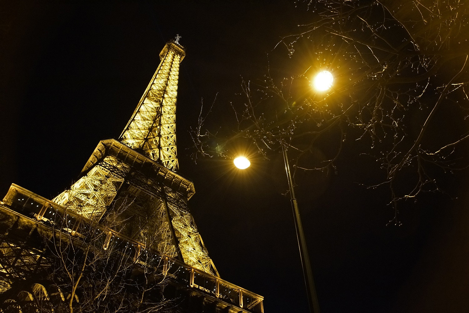Sony SLT-A65 (SLT-A65V) sample photo. Eiffel tower at night photography