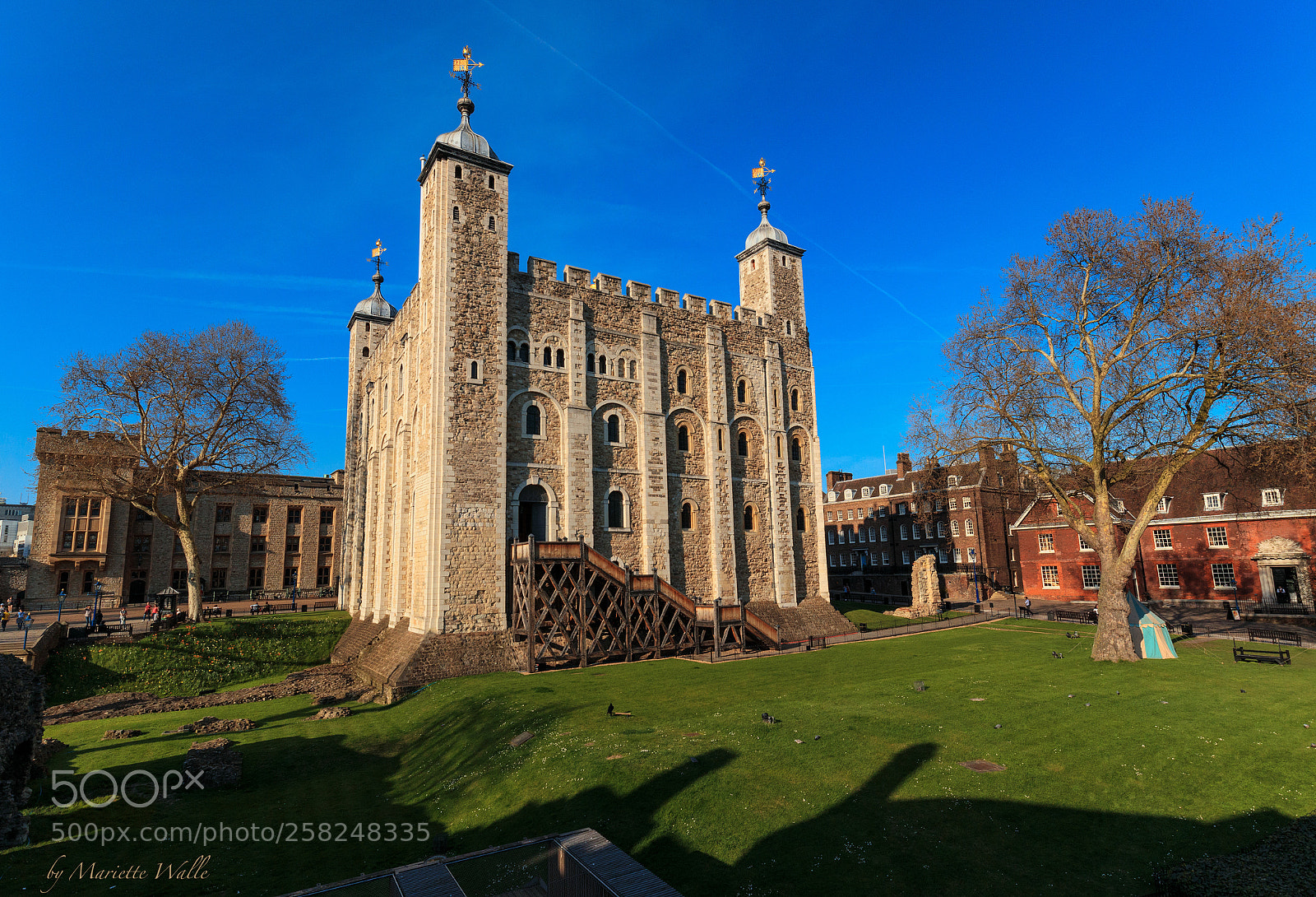 Canon EOS M5 sample photo. The tower of london photography