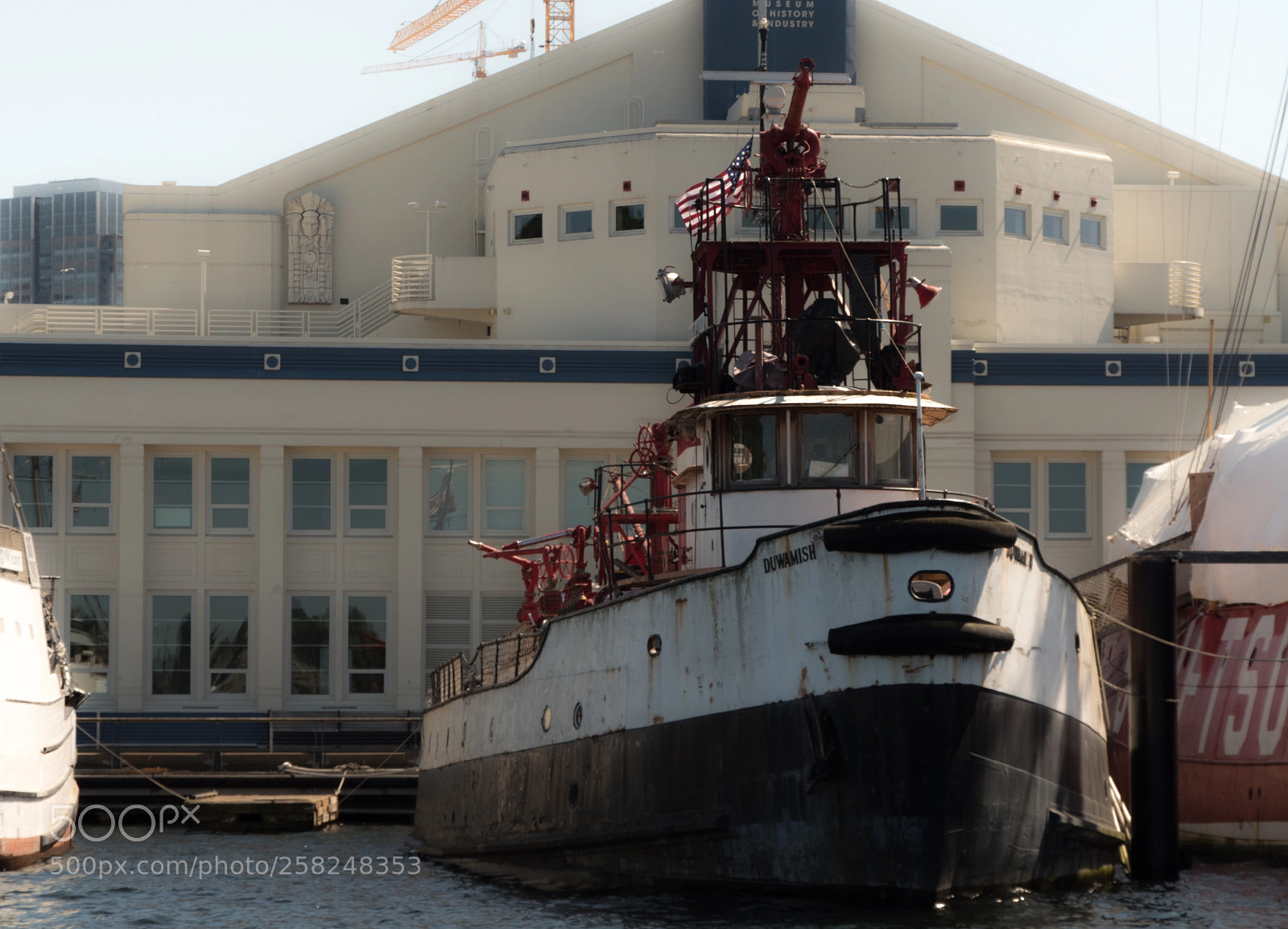 Panasonic Lumix DMC-GX8 sample photo. Historic fire boat photography