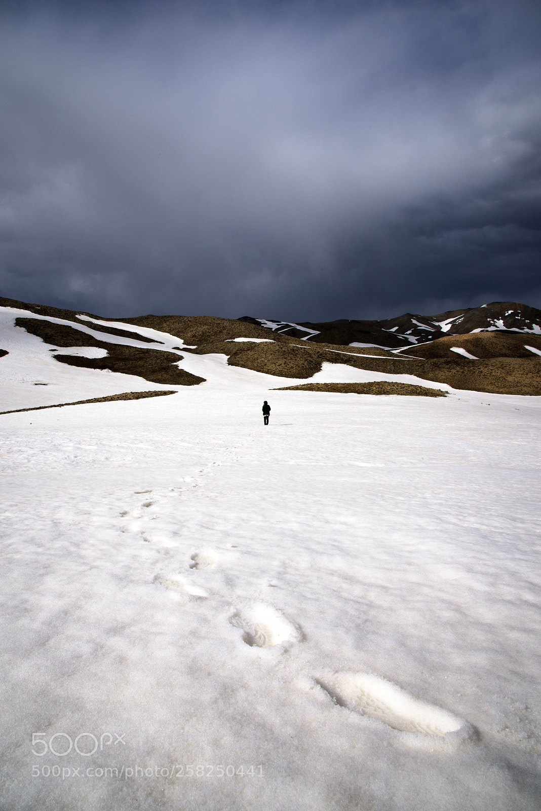 Nikon D810 sample photo. Footprint photography