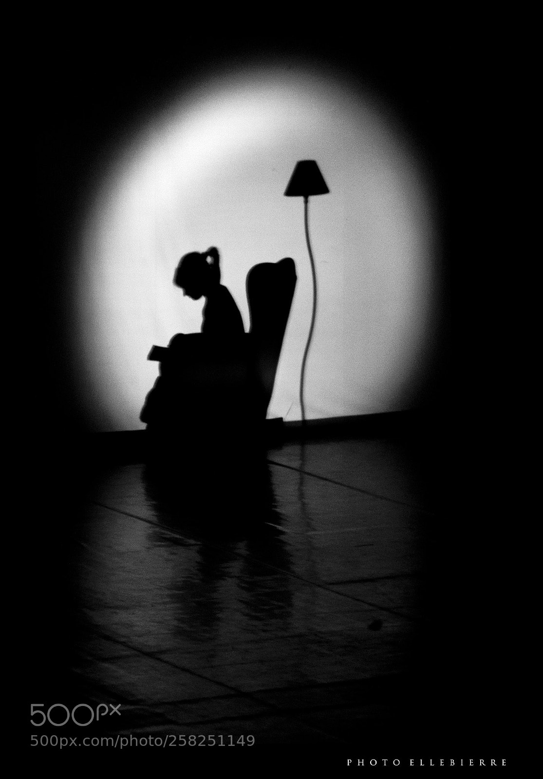 Canon EOS 500D (EOS Rebel T1i / EOS Kiss X3) sample photo. Silhouette - reading photography