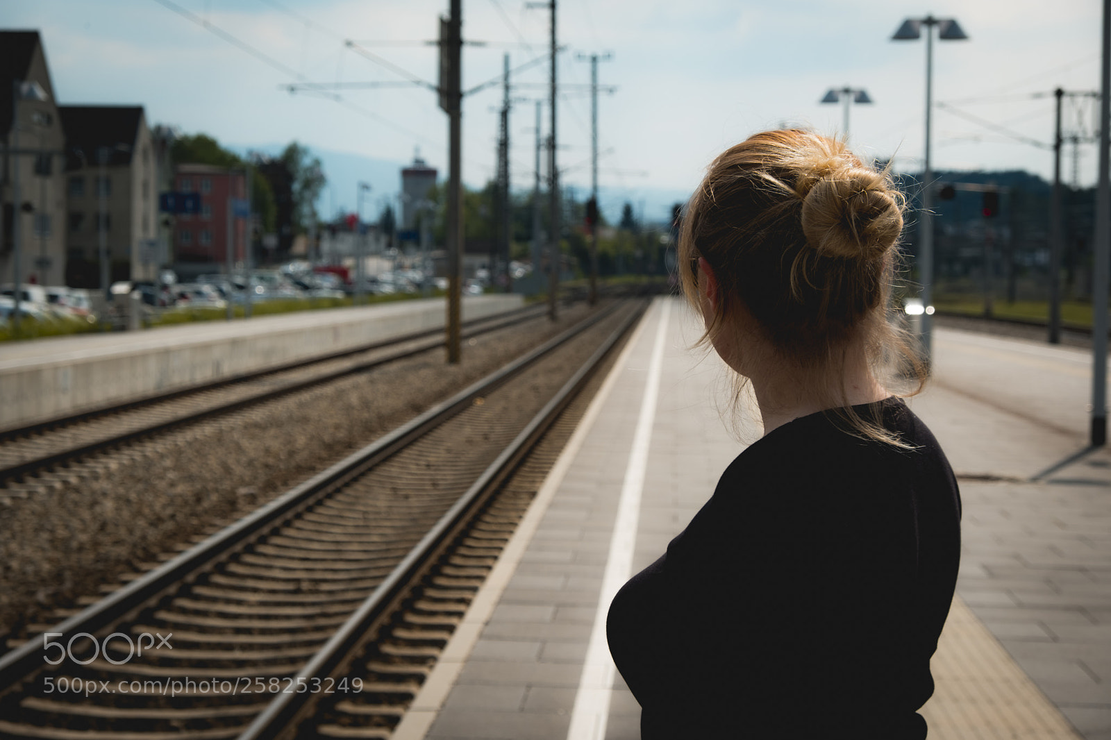 Fujifilm X-T2 sample photo. Girlfriend waiting for the photography
