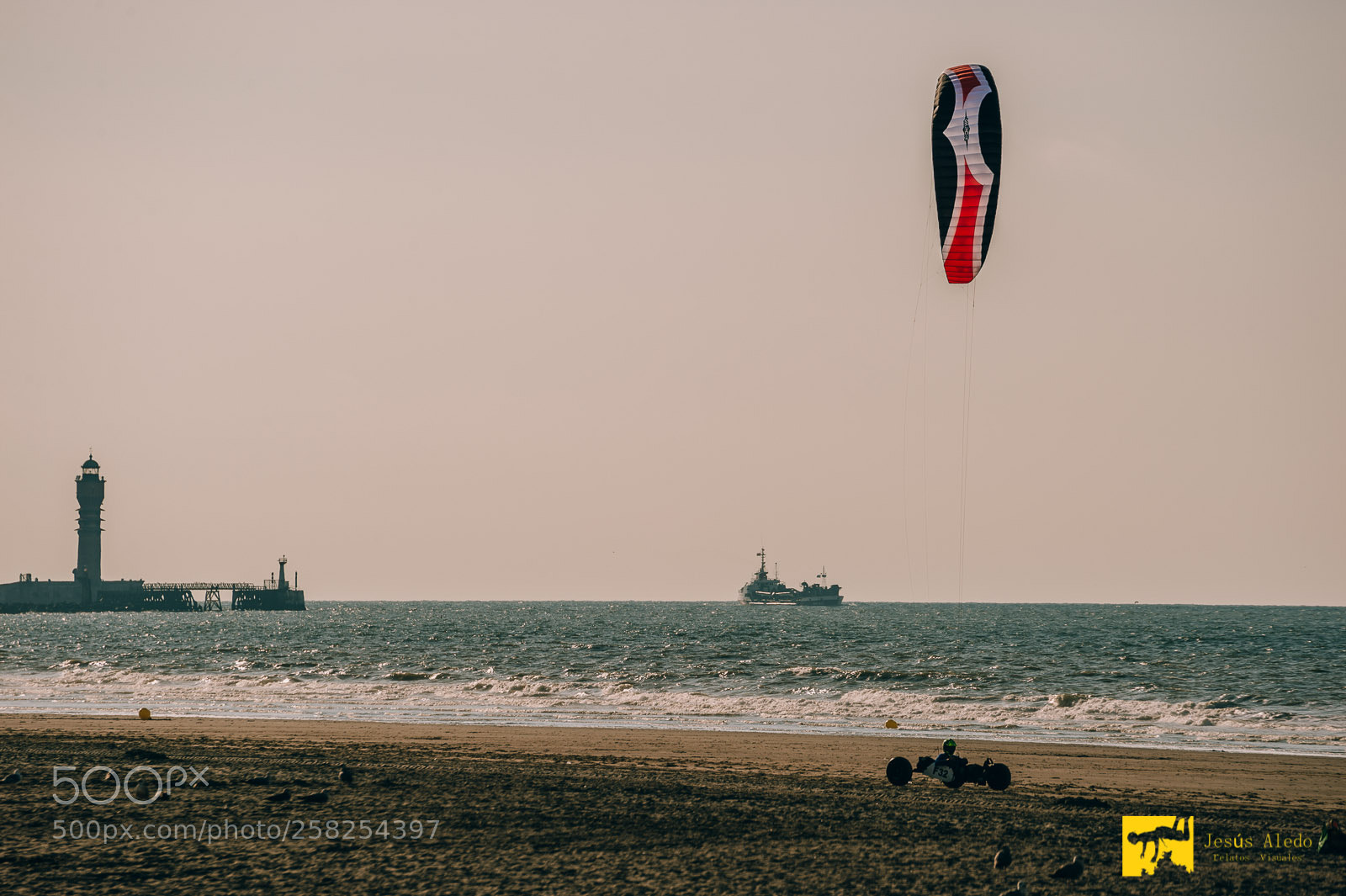 Nikon Df sample photo. By air, land and photography