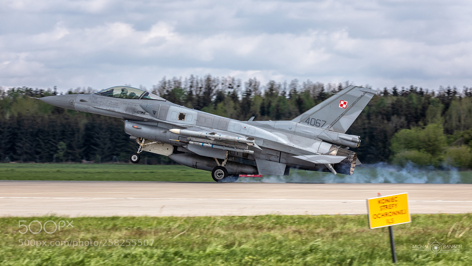 Canon EOS 5D Mark IV sample photo. Lockheed martin f-16c jastrz photography
